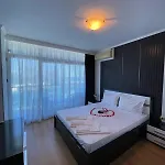 Апартамент Gallery L *